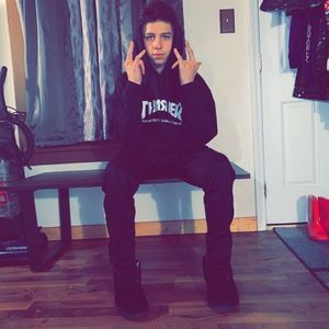 Meet your Posher, Frank